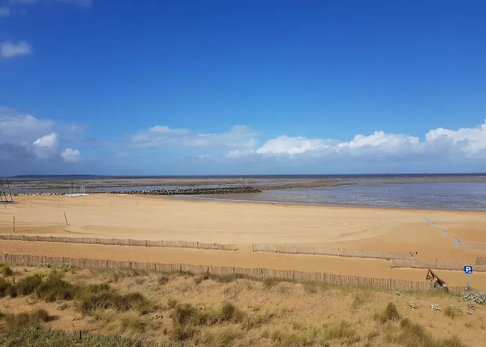 Chatelaillon-plage: 4 Pieces, 6 Pers, Terrasse, Wifi - Fr-1-706-11