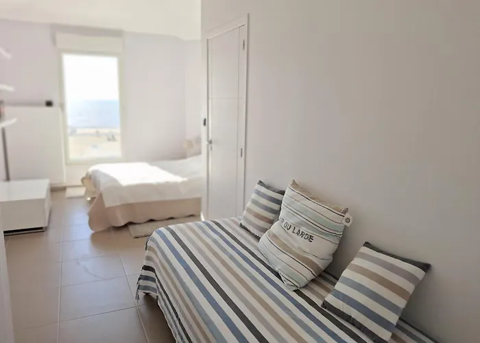 Chatelaillon-plage: 4 Pieces, 6 Pers, Terrasse, Wifi - Fr-1-706-11